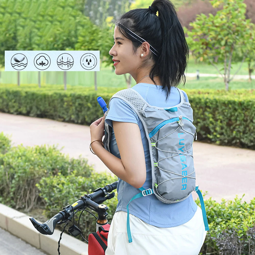 Light weight Hydration Vest for Running - MadV Designs